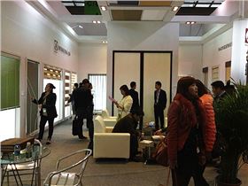 金鳳凰窗簾品種多樣，是不錯(cuò)的選擇！